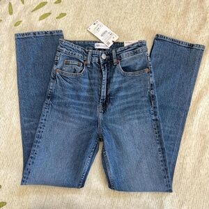 Zara Blue Denim Stove Pipe Jeans